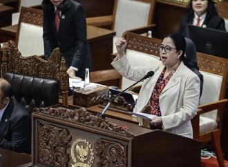 Puan Sebut Negara Harus Tingkatkan Perlindungan Buruh di Momen May Day