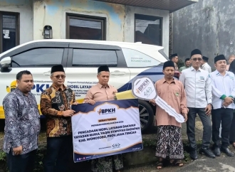 Wibowo Prasetyo Serahkan Mobil Dakwah untuk Yayasan Nurul Yaqin Wonosobo: Gunakan untuk Layanan Umat hingga Pelosok