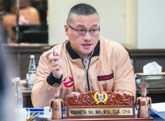 Kenneth Minta Pembenahan Total Pengelolaan Sampah