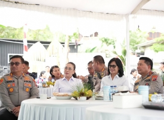 Vanda Sarundajang Tekankan Toleransi dan Karakter di SMPN 4 Tondano