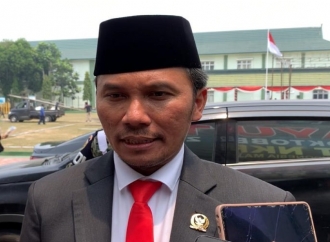 Edi Purwanto Minta Pemerintah Waspada 'Fuel Surcharge' di Tengah Naiknya Harga Tiket Pesawat