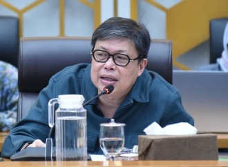 Alex Indra Lukman Desak Bapanas Serahkan Laporan Keterlambatan Distribusi Bantuan Beras dan Minyak Goreng 