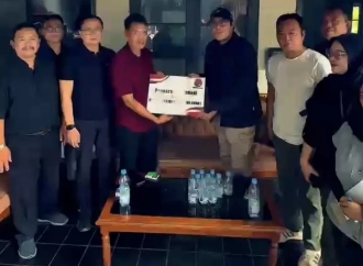 Banteng Jawa Barat Kembali Salurkan Bantuan ke Bandung Zoo