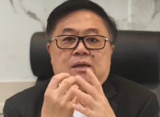 Darmadi Durianto: Pelemahan IHSG dan Rupiah, Sinyal Arus Modal Keluar dari Pasar Domestik