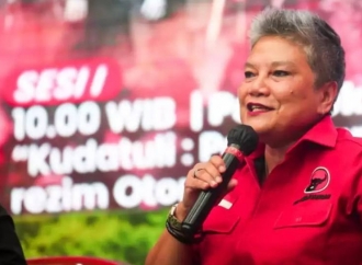 Ribka Tjiptaning: Wajib Hukumnya bagi Kader PDI Perjuangan untuk Selalu Hadir di Tengah Rakyat