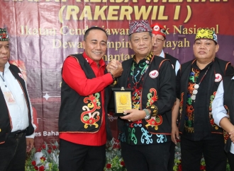 Krisantus Kurniawan Ajak Cendekiawan Dayak Jadi Nakhoda Pembangunan di Kalbar