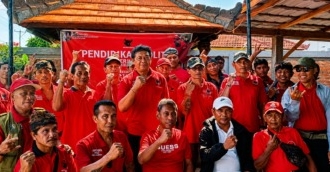 Kariyasa Adnyana Turun Gunung Perkuat Soliditas Kader PDI Perjuangan di Buleleng