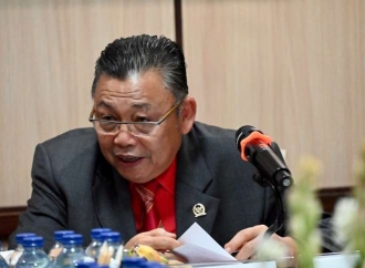 Soroti Pengelolaan Limbah B3, Cornelis Minta Industri Kehutanan Jangan 'Tipu-Tipu' soal AMDAL