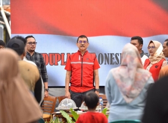 ARW Center Gelar "Jumat Berkah", Salurkan Paket Sembako ke LKSA Ummu Aiman & Pengguna Jalan