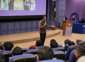 Danang Maharsa Tegaskan Komitmen Beasiswa 'Sleman Pintar' untuk Cetak Sarjana