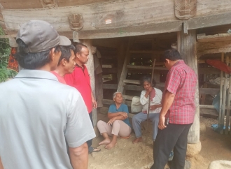 Banteng Toba Berdialog Bersama Petani Sintong Marnipi, Warga Keluhkan Irigasi dan Hama Hewan Primata 