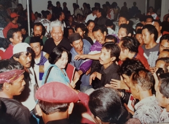 Henry Yoso: Kudatuli Momentum Perkuat Komitmen Seluruh Anak Bangsa terhadap Demokrasi, Supremasi Hukum & Persatuan Nasional