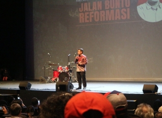 Bonnie di Kuliah Umum Jalan Buntu Reformasi: 30 Tahun Kudatuli untuk Mengingat Akar Demokrasi Indonesia