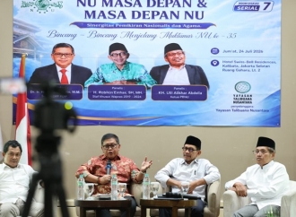 Jelang Muktamar, Hasto Kristiyanto Ingatkan agar Siapapun Harus Menjaga Keutuhan NU
