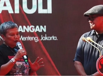 Ribka Tjiptaning Ungkap Momen Mencekam Kudatuli: Jahit Korban Pakai Benang Baju Tanpa Bius!
