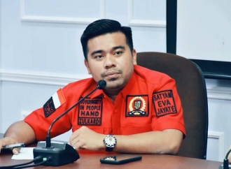 Zulkardi Minta Pemkot Pekanbaru Tak Hanya Tertibkan PKL, Tapi Relokasi Lokasi