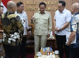 Penambang Timah Mengeluh, Bupati Beltim Temui Wamenhan Bahas RKAB 3.300 Ton