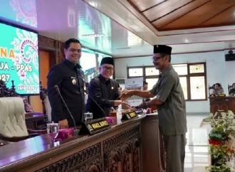 Fraksi PDI Perjuangan Sampaikan Catatan Akhir Terhadap KUA-PPAS Jepara 2027