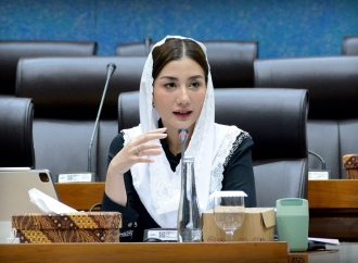 Novita Hardini Sentil Peredaran Galon Guna Ulang Kedaluwarsa, Tegaskan Warga Jangan Dibodohi