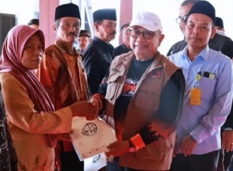 Bupati Blitar Minta Sertifikat Program PPTPKH Untuk Kembangkan Usaha dan Ekonomi Keluarga