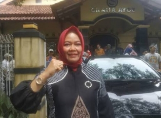 Ida Nurlaela Ajak Warga Kampung Adat Kuta Lestarikan Kearifan Lokal Sebagai Warisan Budaya