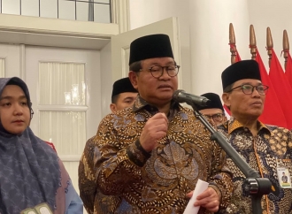 Tegakkan Aturan, Pramono Anung Siap Buka Identitas Pembuang Sampah Ilegal ke Publik