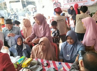 Peduli Kesehatan Warga saat Pancaroba, PDI Perjuangan Cianjur Gelar Pengobatan Gratis di Sukanagara