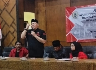 Wujudkan Hunian Layak Dihuni, Adeng Bedah Tiga Rumah Warga Dau