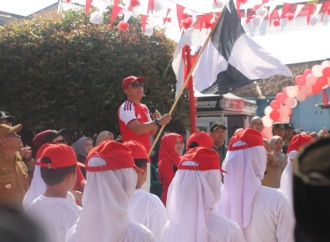 Parosil Buka Lomba PBB di Kebun Tebu, Tekankan Pentingnya Kedisiplinan Generasi Muda
