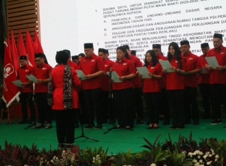 Lantik Badan Riset PDI Perjuangan, Megawati Prihatin dan Perintahkan Kaji Fenomena 1 Juta Orang Pintar Menganggur