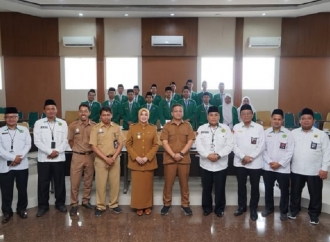 WalI Kota Pekalongan Lepas Pelajar Berprestasi Ke Kompetisi Tingkat Nasional
