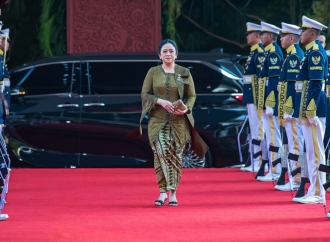 Di Sidang Tahunan dan Sidang Bersama 2026, Puan Tampak Anggun Kenakan Kebaya Brokat Hijau Olive