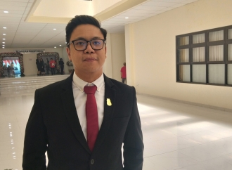 DPC PDI Perjuangan Manado Bergerak Cepat Bantu Korban Kebakaran di Singkil