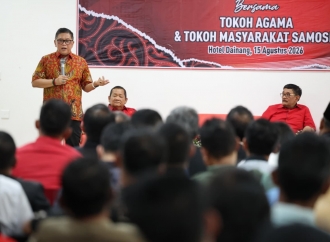Di Silaturahmi Kebangsaan Samosir, Hasto Ajak Peserta untuk Hening Cipta Doakan Korban Gempa NTT