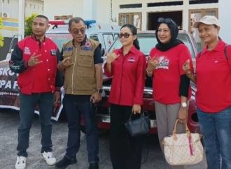Banteng Ende Salurkan Bantuan Sembako di 4 Kecamatan