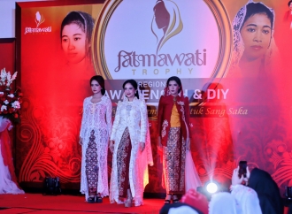 Sabet Tiket Nasional, Dua Desainer Kebaya DIY Harumkan Nama Daerah di Fatmawati Trophy 2026  