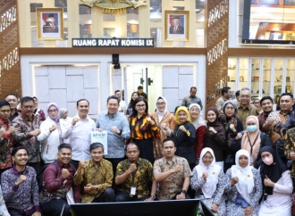 Charles Dorong PPPK Nakes Diangkat PNS, Honorer Diberi Kepastian Status