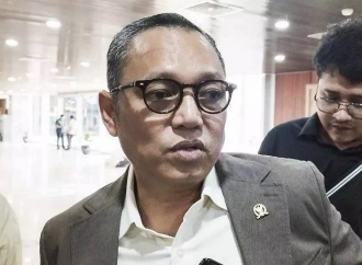 Pertanyakan Gibran, Deddy Sitorus Heran Mahasiswa UBK Tak Diajak ke NTT: Jangan Habis Manis Sepah Dibuang