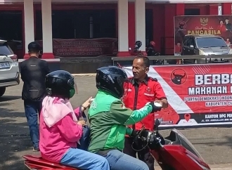 Konsisten Hadir di Tengah Rakyat, PDI Perjuangan Cianjur Gelar Rutinitas 'Jumat Berkah'