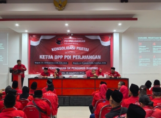 DPC PDI Perjuangan Kabupaten Malang Konsolidasi Struktur & Serahkan SK Ranting Menuju Pemilu 2029