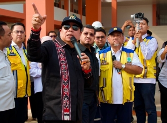 Lasarus Targetkan Satu Sekolah Rakyat di Setiap Kabupaten/Kota