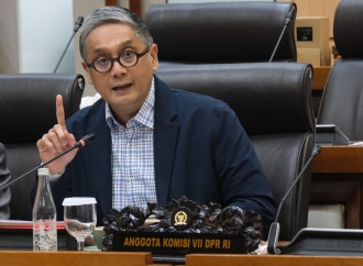 Putra: Pemerintah Jangan Cuma "Curhat" dan Nonton dari Jakarta, Selesaikan Masalah Pembiayaan IKM!
