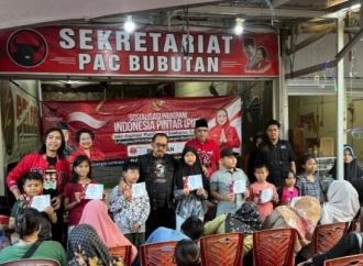 Lewat Aspirasi Puti Guntur, PDI Perjuangan Surabaya Salurkan Bantuan PIP hingga Rp1,8 Juta per Siswa