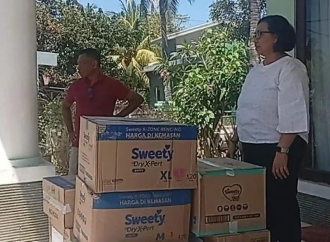 PDI Perjuangan Salurkan Bantuan Bagu Korban Gempa di Kabupaten Ende
