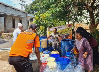 Agustina Wilujeng Pastikan Kebutuhan Air Bersih Warga Dapat Penanganan di Musim Kemarau