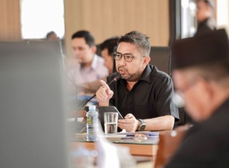 Banggar DPRD Kalsel Apresiasi Kinerja TAPD dalam Penyusunan APBD 2027