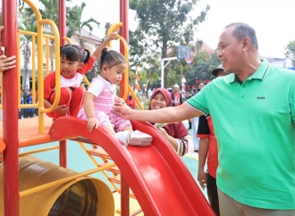 Bekasi Perkuat Ruang Publik Warga, Dua Taman RW Diresmikan 