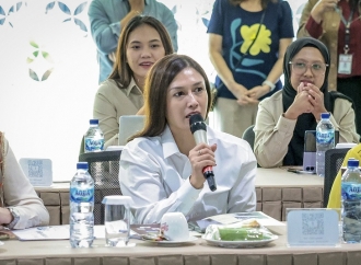 Atasi Dampak Kabut Asap, Maria Lestari Desak Penguatan Laboratorium Pengujian di Kalimantan