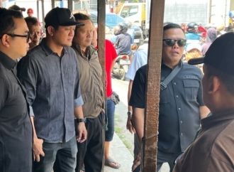 Yuzar Rasyid Cari Jalan Keluar Polemik Pedagang di Pasar Bandar dan Pahing