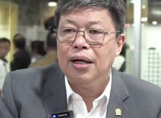 Soal Status Hutan, Alex Indra Lukman Fasilitasi Aspirasi Pemkab Mentawai